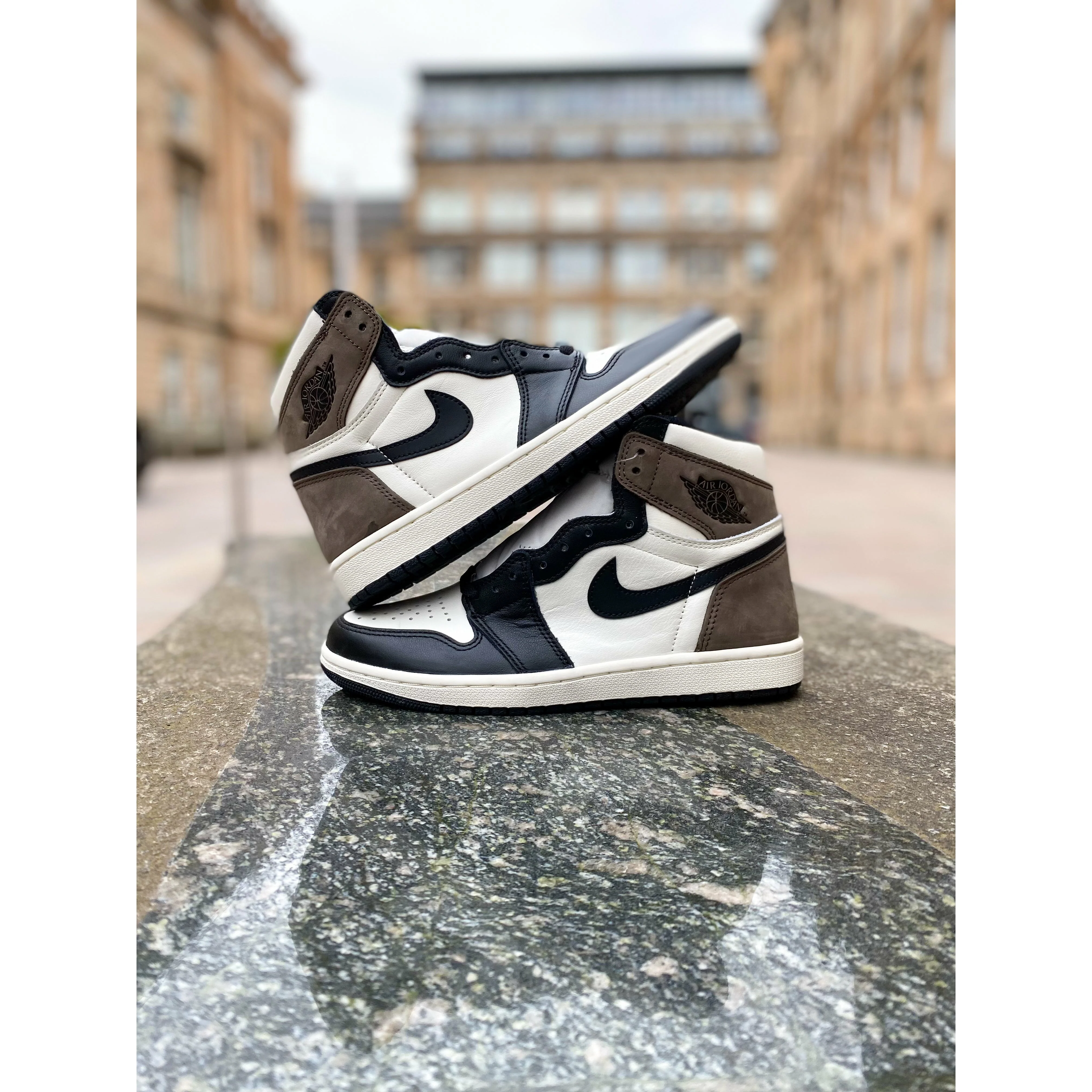 Jordan 1 Retro High Dark Mocha - Image 5