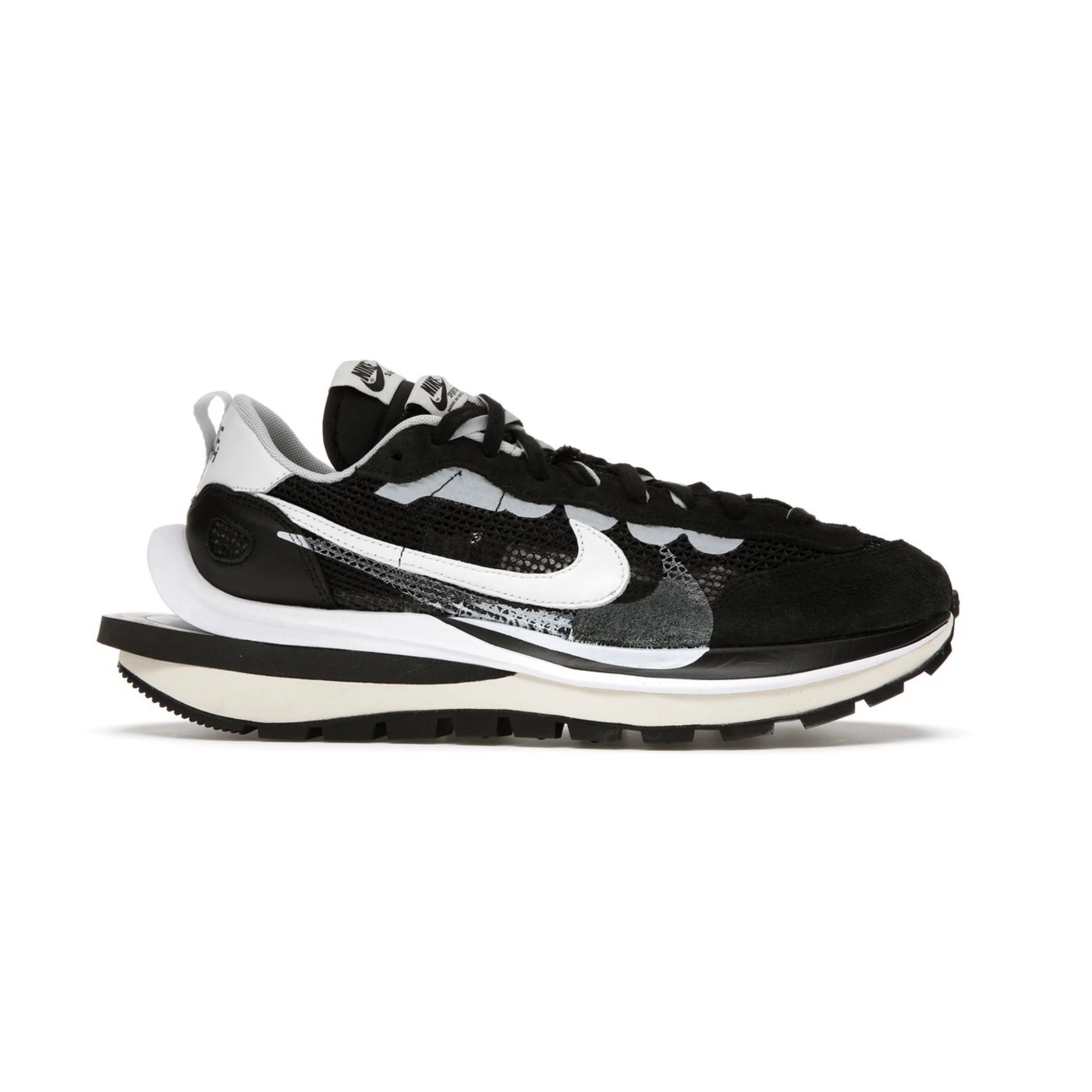 Nike Vaporwaffle sacai Black White - Image 6